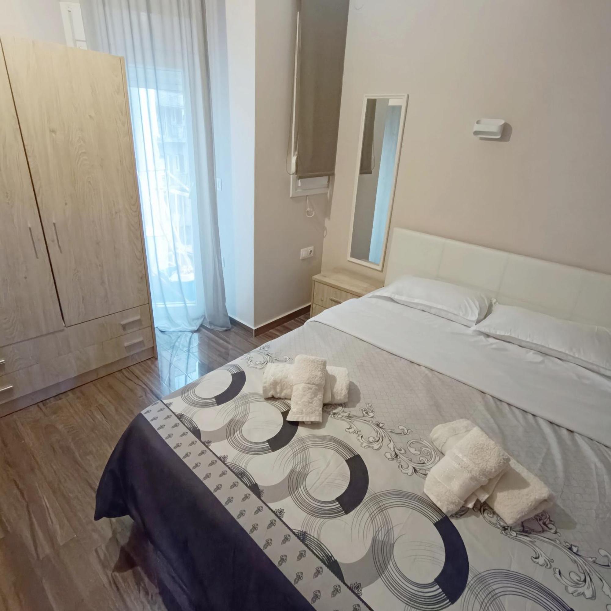 Luxury Apartment In The Heart Of The City. Salonicco Esterno foto